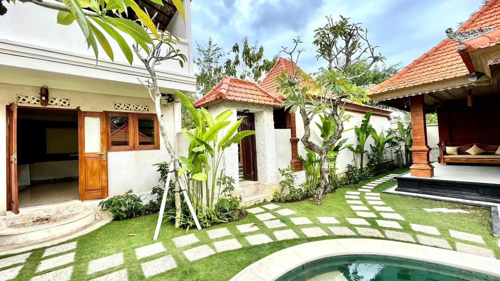 Puri Samana Villas Badung  Guest house Badung (Bali)