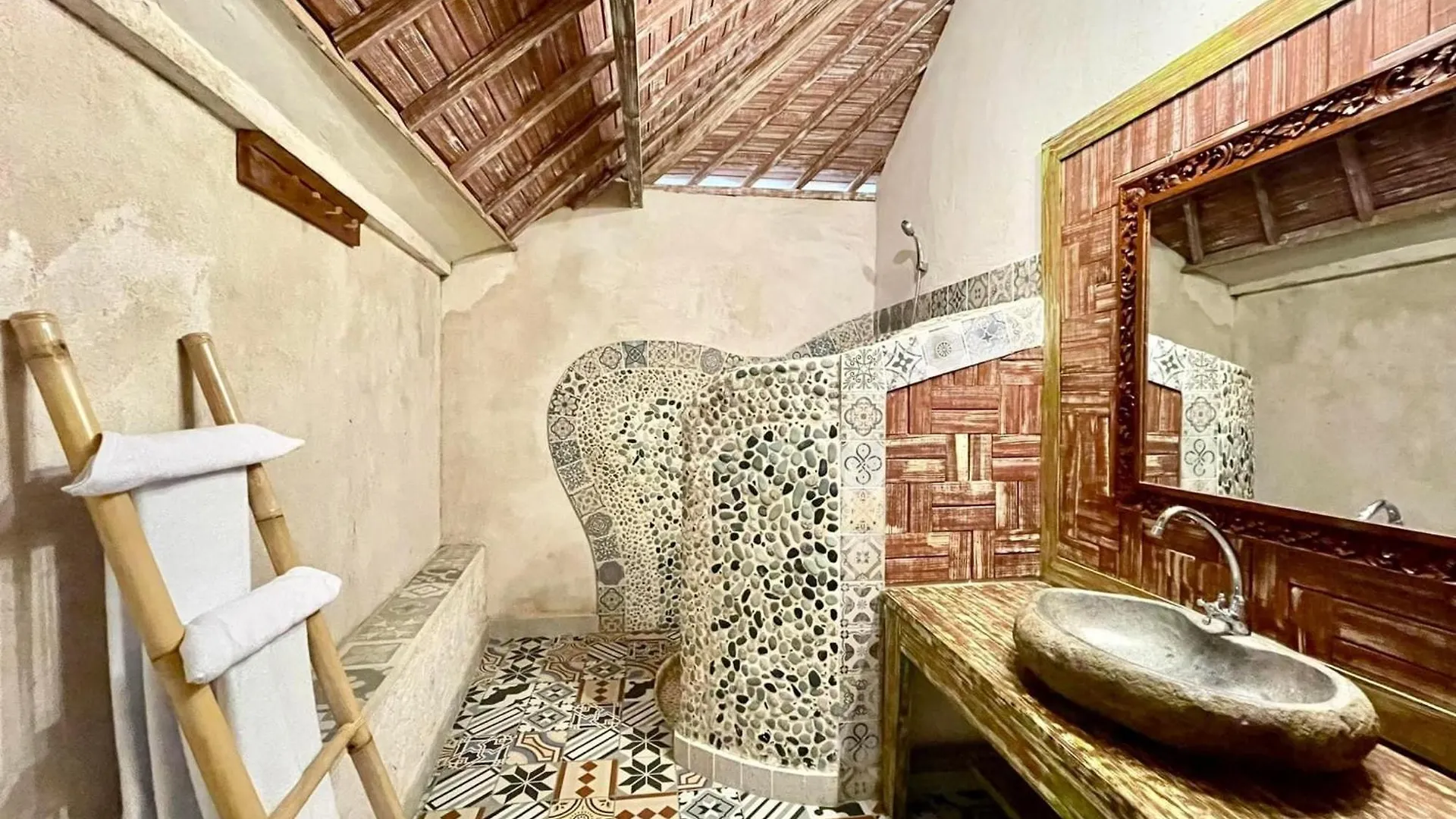 Puri Samana Villas Badung  Pensionat